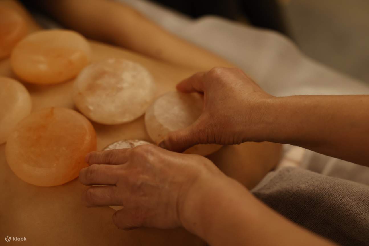 Himalayan Hot Salt Stone Massage